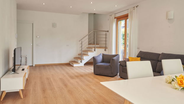 Casa con 4 camere da letto a Dongo con giardino - Foto 3