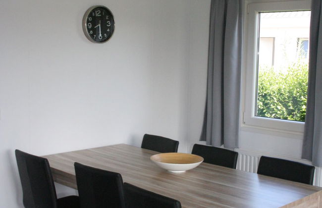 4 bedroom House in Retranchement with garden and terrace - Photo 7