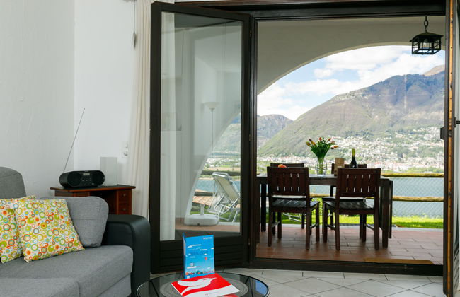 Apartamento de 2 quartos em Gambarogno com piscina e jardim - Foto 10