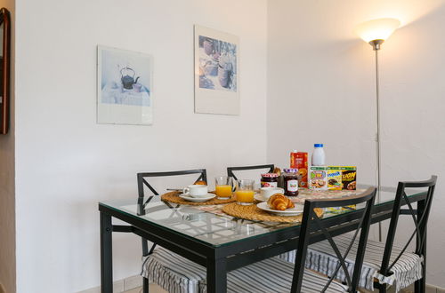 Photo 9 - 1 bedroom Apartment in Gambarogno with swimming pool and garden