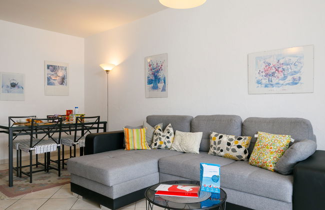 Apartamento de 2 quartos em Gambarogno com piscina e jardim - Foto 11