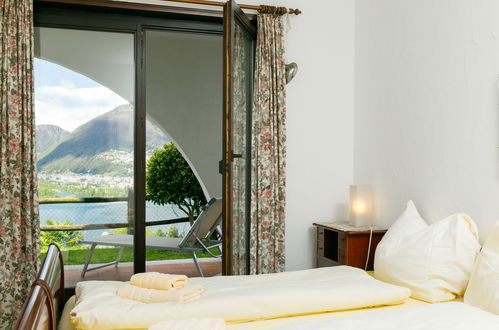 Foto 3 - Appartamento con 1 camera da letto a Gambarogno con piscina e giardino