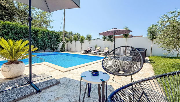Casa de 6 quartos em Poličnik com piscina privada e jardim - Foto 4