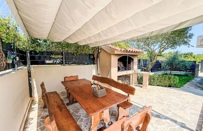 Casa de 6 quartos em Poličnik com piscina privada e jardim - Foto 32