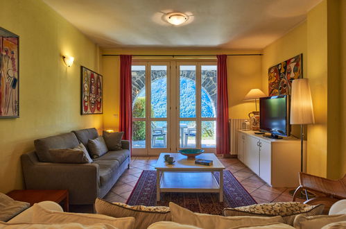 Photo 6 - 2 bedroom Apartment in Valsolda with swimming pool and mountain view