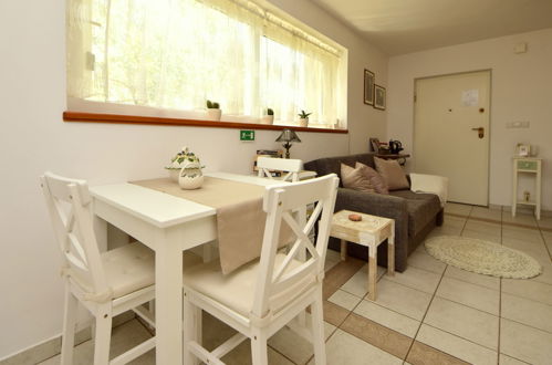 Foto 8 - Apartamento de 1 quarto em Okrug com piscina e terraço