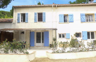 Foto 1 - Casa de 4 habitaciones en Cavalaire-sur-Mer con jardín y terraza