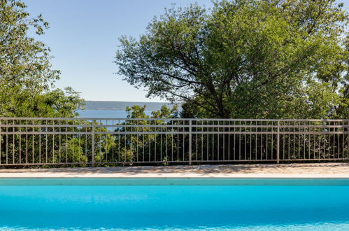 Foto 8 - Apartamento de 2 quartos em Jasenice com piscina e vistas do mar