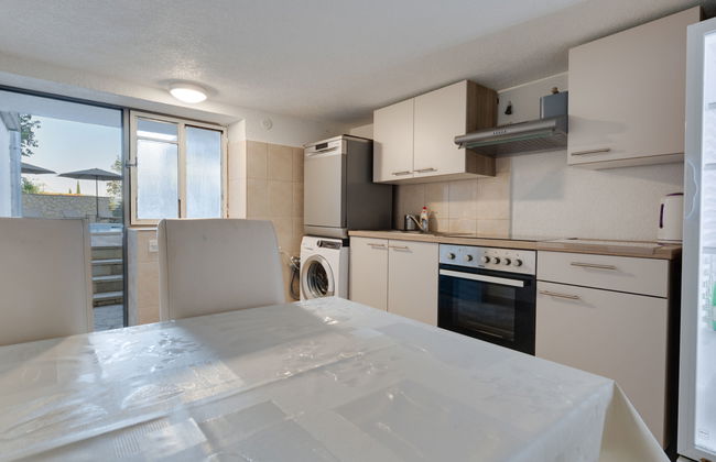 Apartment mit 3 Schlafzimmern in Jasenice mit schwimmbad - Foto 35