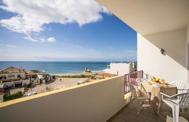 Apartamento de 1 quarto em Portimão com piscina e jardim - Foto 1