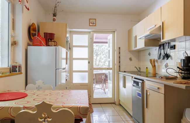 Casa de 4 quartos em Balatonkenese com piscina privada e jardim - Foto 14