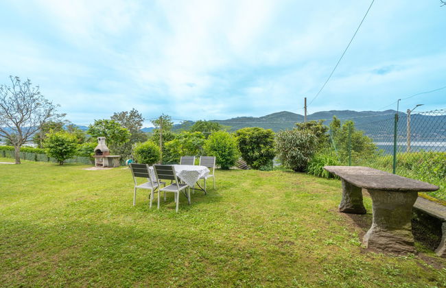 Apartamento de 2 quartos em Castelveccana com jardim - Foto 4