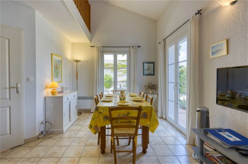 Foto 10 - Casa de 3 quartos em Narbonne com piscina e vistas do mar