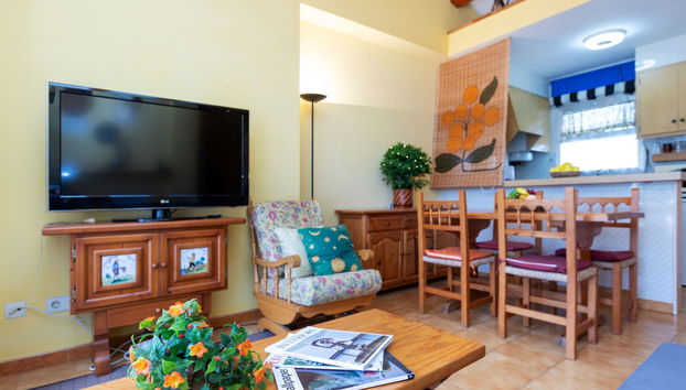 Apartment mit 3 Schlafzimmern in l'Escala mit schwimmbad und garten - Foto 4