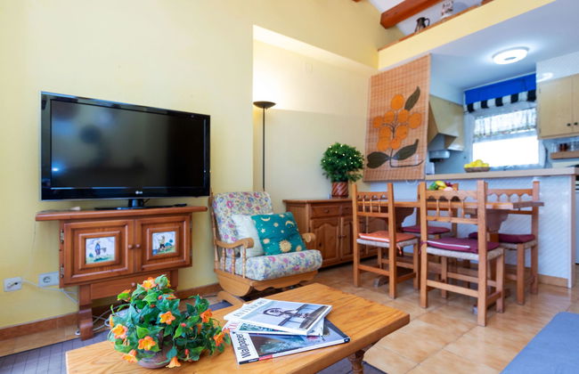 Appartamento con 3 camere da letto a l'Escala con piscina e giardino - Foto 4