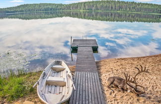 Foto 3 - Casa de 2 habitaciones en Rovaniemi con sauna y vistas a la montaña