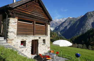 Photo 1 - Maison de 1 chambre à Blenio avec jardin