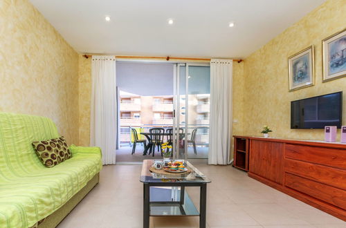 Photo 7 - 2 bedroom Apartment in Oropesa del Mar with swimming pool and garden