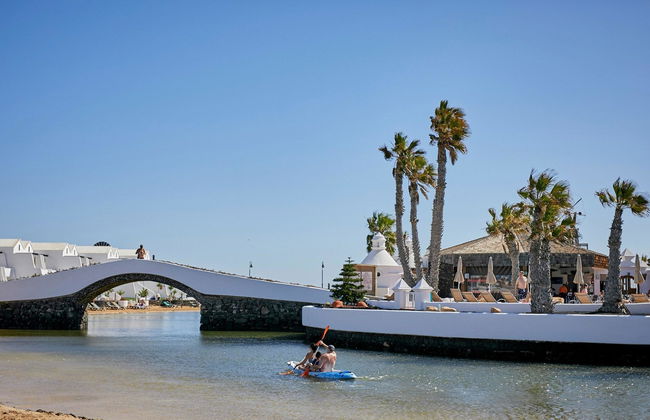 Sands Beach Resort - Foto 27
