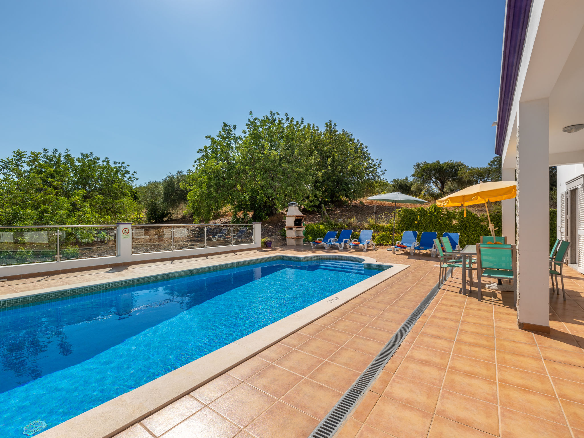 Foto 3 - Casa de 3 quartos em Faro com piscina privada e jardim