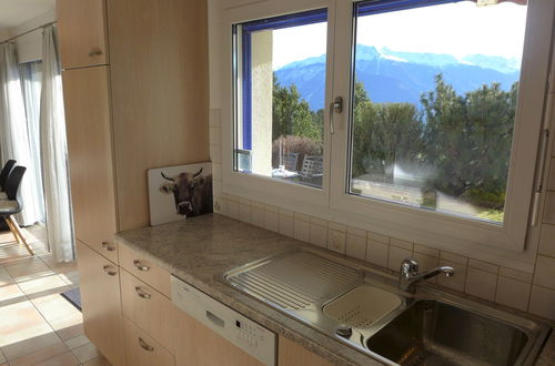 Photo 13 - 3 bedroom House in Crans-Montana with garden and mountain view