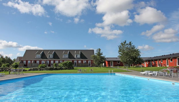 2 bedroom Apartment in Aakirkeby with swimming pool and terrace - Photo 2