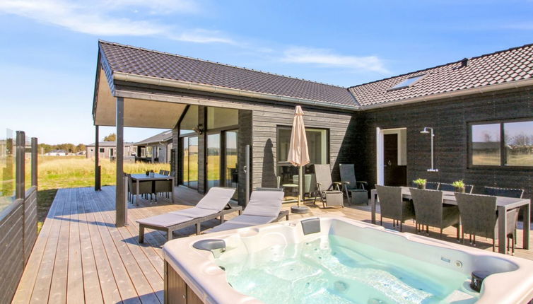Foto 1 - Casa de 4 quartos em Løkken com sauna e banheira de hidromassagem