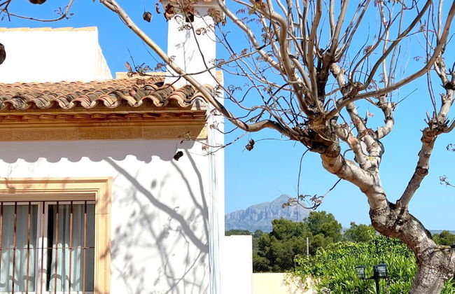 3 bedroom House in Jávea with private pool and garden - Photo 9