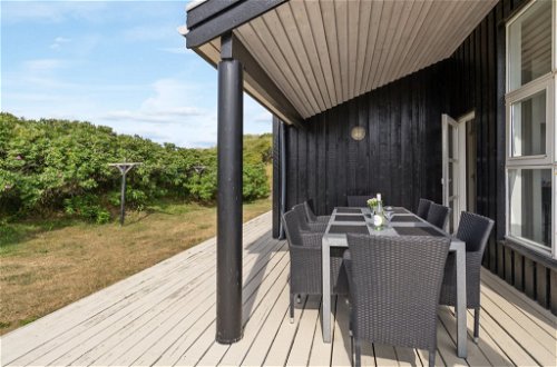 Foto 30 - Haus mit 4 Schlafzimmern in Blokhus mit terrasse und sauna