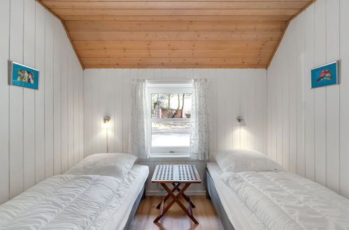 Foto 18 - Casa de 4 habitaciones en Blåvand con piscina privada y sauna