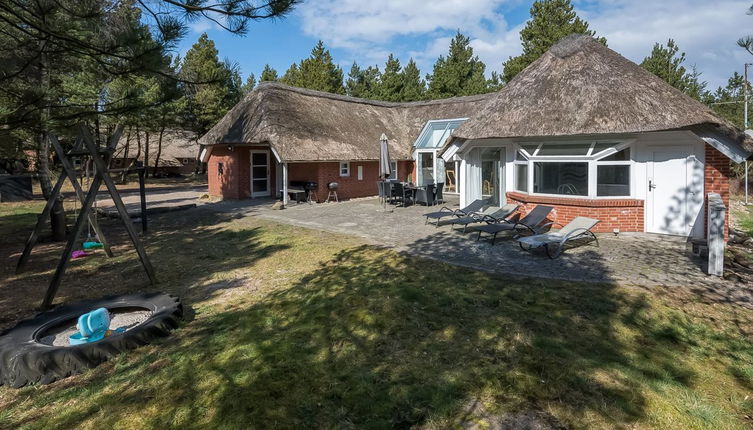 Photo 1 - Maison de 4 chambres à Blåvand avec piscine privée et sauna