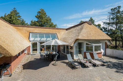 Photo 17 - 4 bedroom House in Blåvand with private pool and sauna