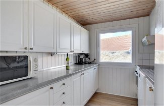 Foto 2 - Casa de 3 habitaciones en Rindby Strand con terraza y sauna