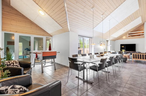 Foto 35 - Casa con 5 camere da letto a Ulfborg con piscina privata e terrazza