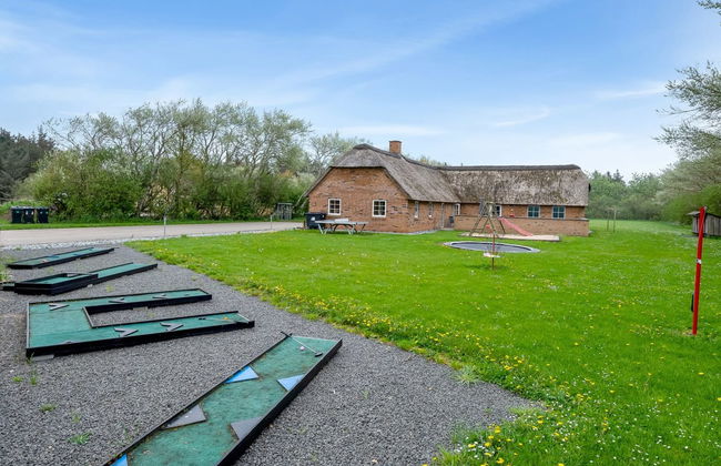 Casa de 5 quartos em Ulfborg com piscina privada e terraço - Foto 1