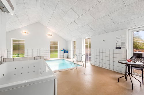 Foto 42 - Casa con 5 camere da letto a Ulfborg con piscina privata e terrazza