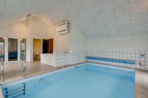 Photo 3 - 5 bedroom House in Ulfborg with private pool and terrace
