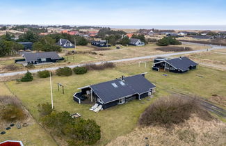 Foto 1 - Casa de 4 quartos em Hvide Sande com terraço e sauna