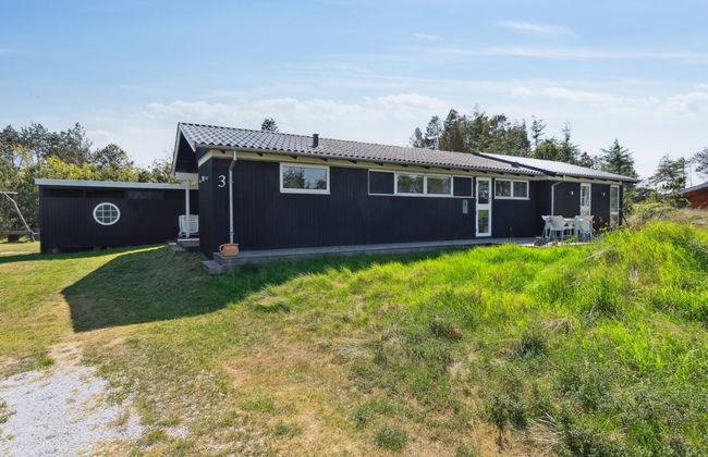 Casa de 5 quartos em Klitmøller com terraço e sauna - Foto 1