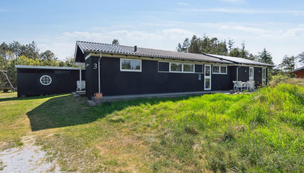 Casa de 5 quartos em Klitmøller com terraço e sauna - Foto 1