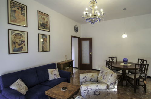 Photo 5 - Appartement de 3 chambres à Rapallo avec terrasse et vues à la mer
