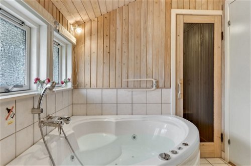 Foto 21 - Casa de 3 quartos em Millinge com terraço e sauna