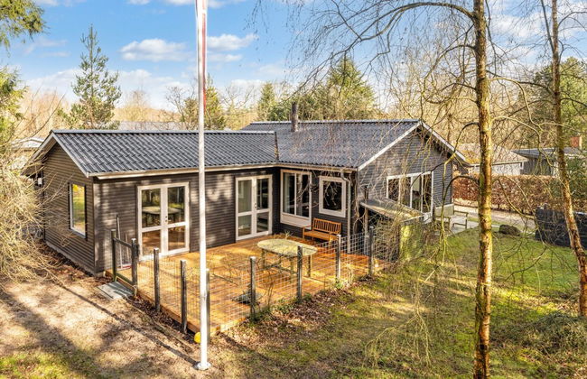Casa de 3 quartos em Thyholm com terraço - Foto 1