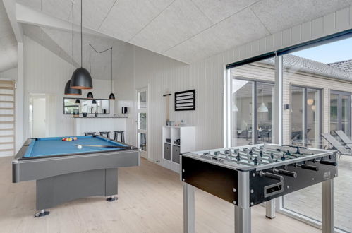 Foto 10 - Casa de 9 quartos em Nørre Nebel com piscina privada e sauna
