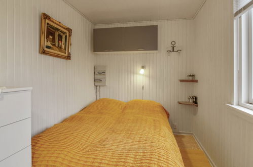 Foto 6 - Casa con 3 camere da letto a Harrerenden con terrazza