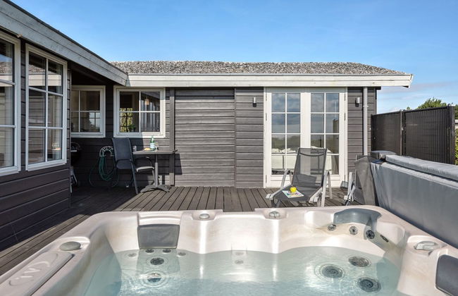 3 bedroom House in Juelsminde with terrace and hot tub - Photo 22