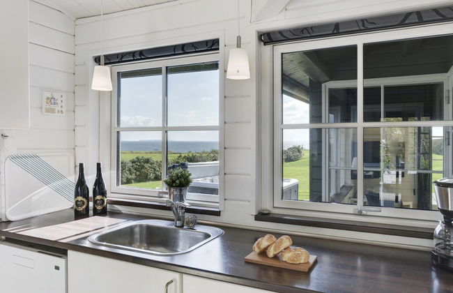 3 bedroom House in Juelsminde with terrace and hot tub - Photo 23