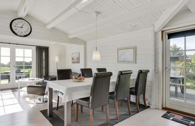 3 bedroom House in Juelsminde with terrace and hot tub - Photo 25