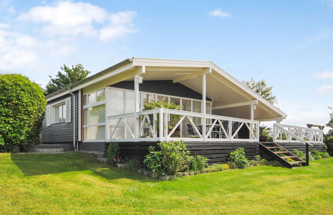 Casa de 3 quartos em Løgstrup com terraço - Foto 1