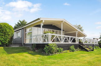 Photo 1 - Maison de 3 chambres à Løgstrup avec terrasse